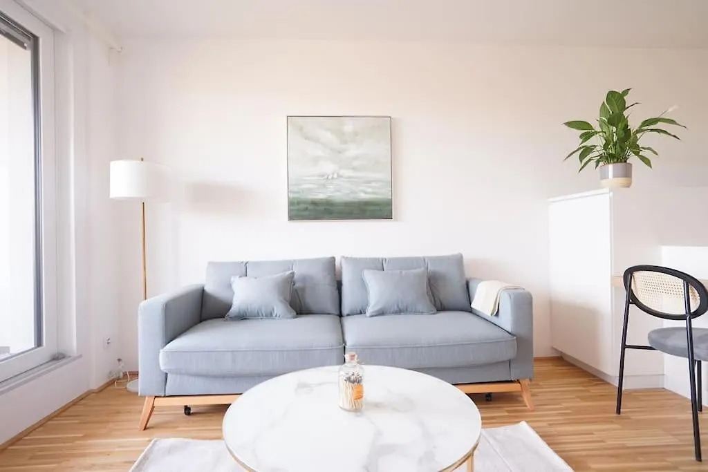 Bright & Wonderful Apartment At Oberlaa Therme Wiedeń