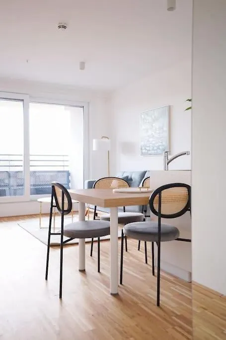 Bright & Wonderful Apartment At Oberlaa Therme Wiedeń Austria