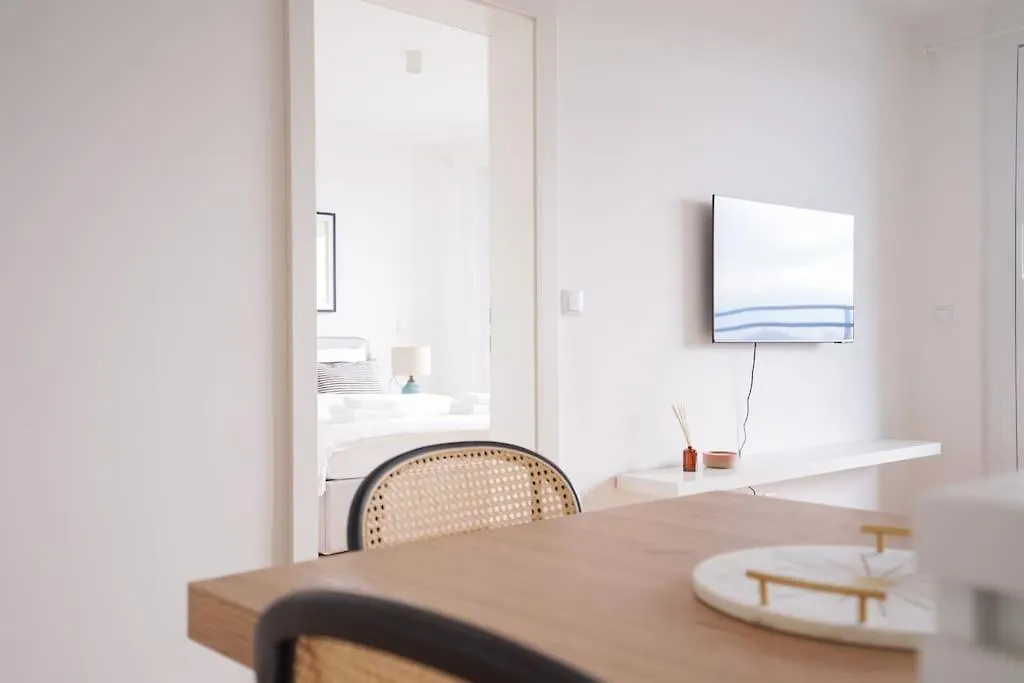 Bright & Wonderful Apartment At Oberlaa Therme Wiedeń